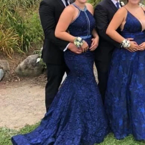 2CUTE PROM DRESS - Picture 12 of 12